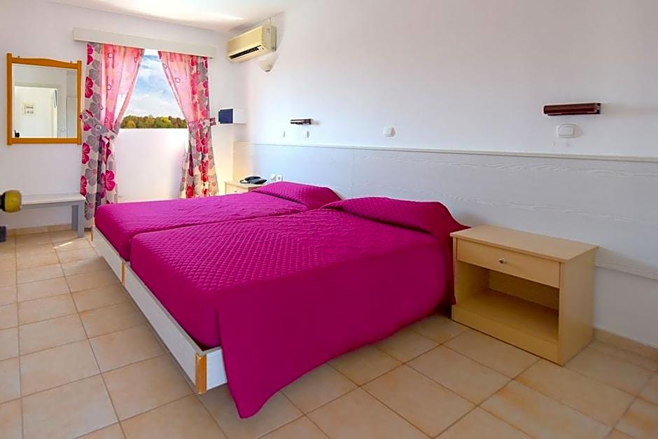 Anixis Hotel & Apartments