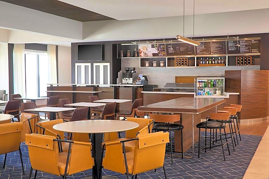 Courtyard by Marriott St. Louis Creve Coeur