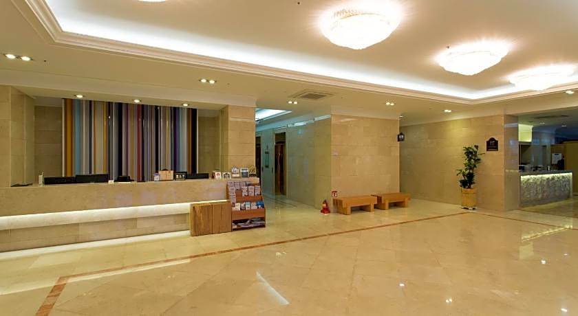 Fontana Beach Hotel