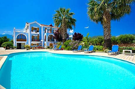 Nikos Studios and Apartments