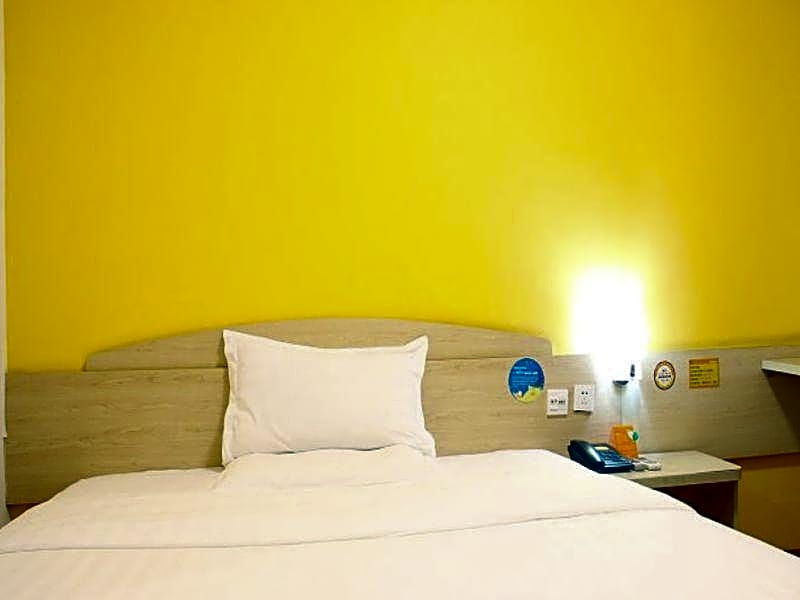 7Days Inn Chengdu East Shuhan Road Metro Station Branch – Chengdu, IL
