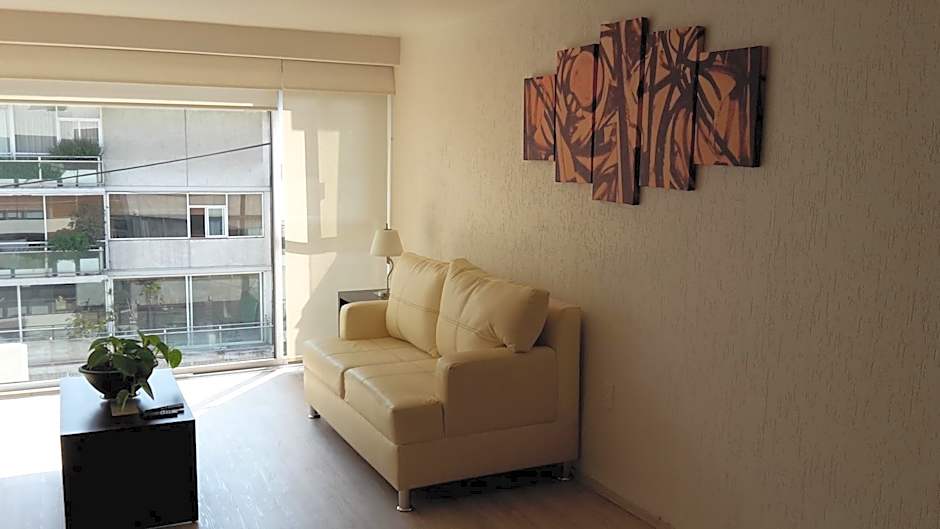 Grupo Kings Suites -Monte Chimborazo 537