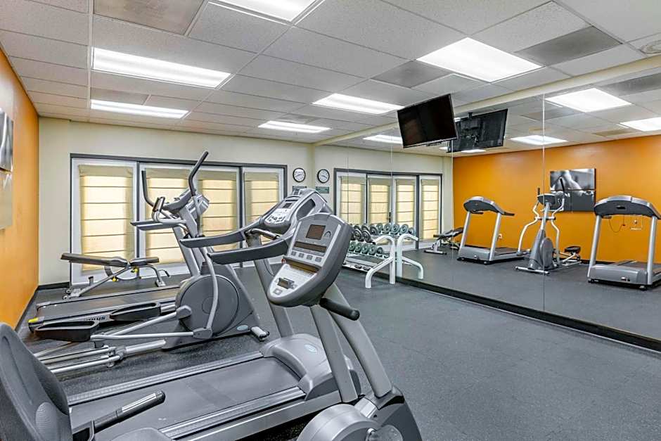 Country Inn & Suites by Radisson, Mesa, AZ