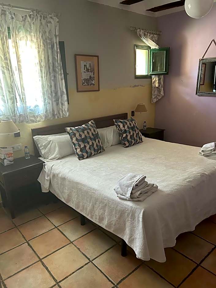 Hotel Rural Castillo de Biar Finca FANECAES