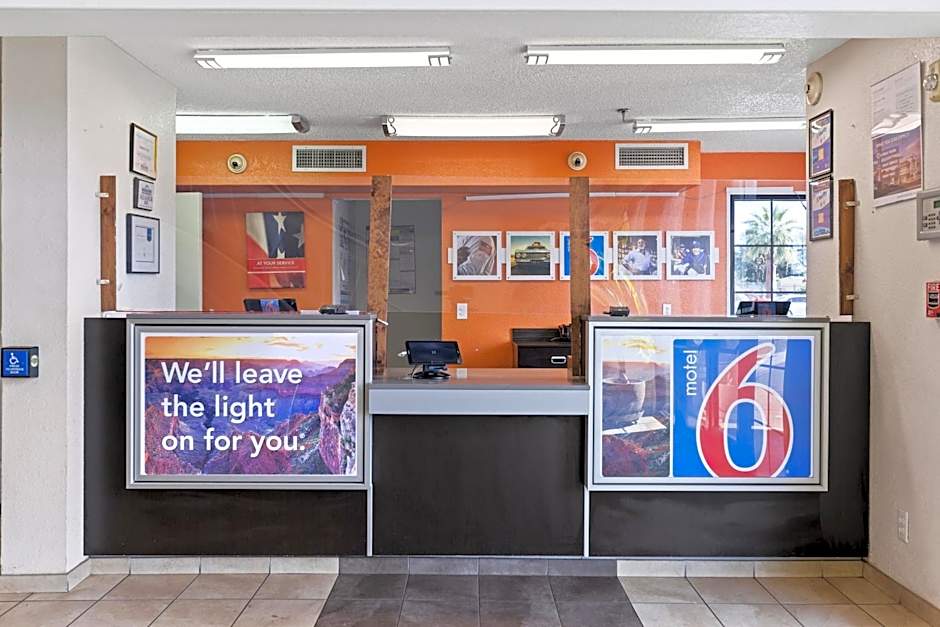 Motel 6 Tucson, AZ - North