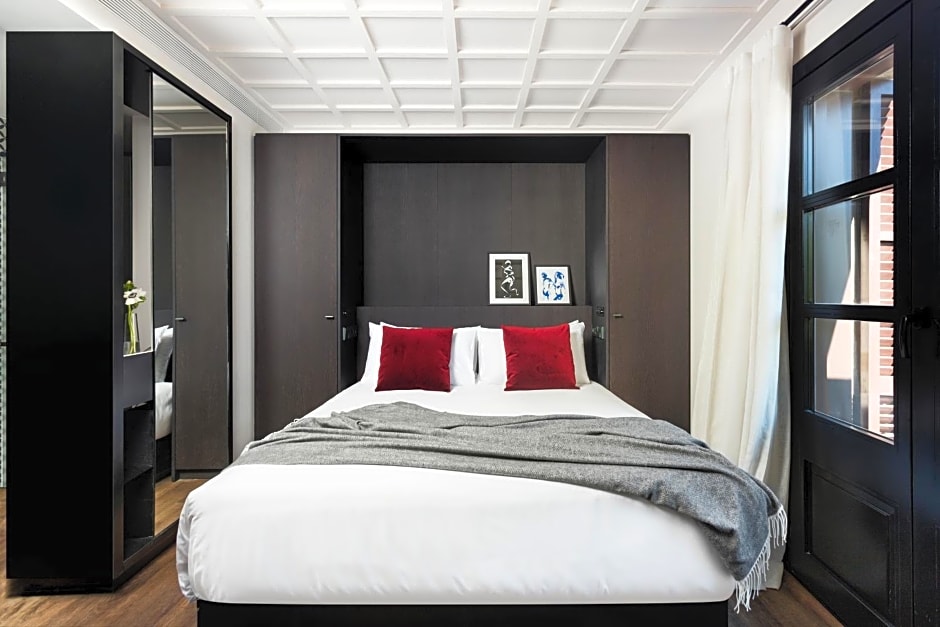 Yurbban Ramblas Boutique Hotel