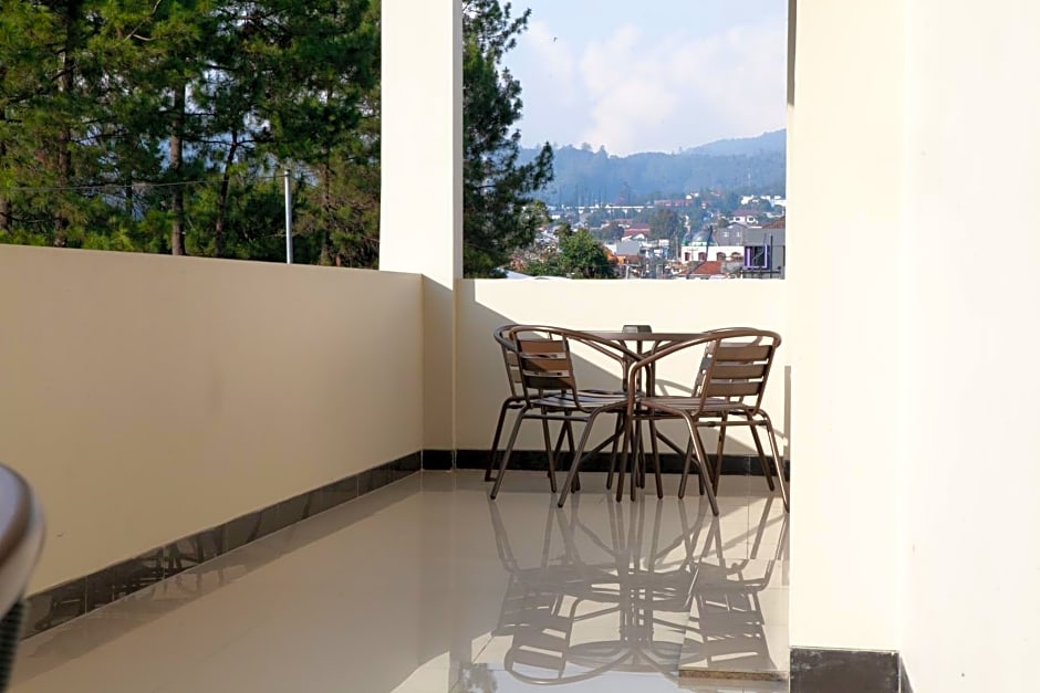 Saba Ayu Guest House