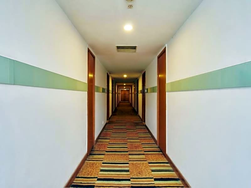 GIS SELECT BANJARA HILLS