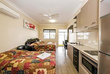 Deluxe Twin Room - Not Pet Friendly