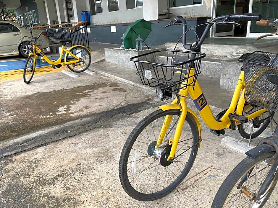 Lee Place Phatthanakan Condo