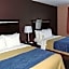 Travelodge by Wyndham Ozone Park