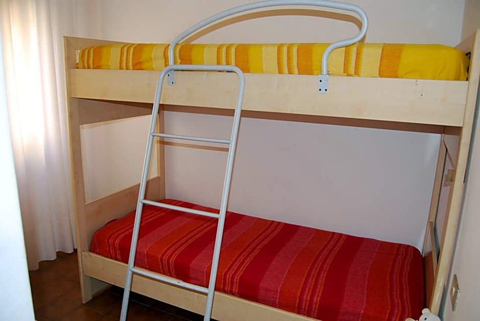 Flat near the beach, perfect for up to 6 guests