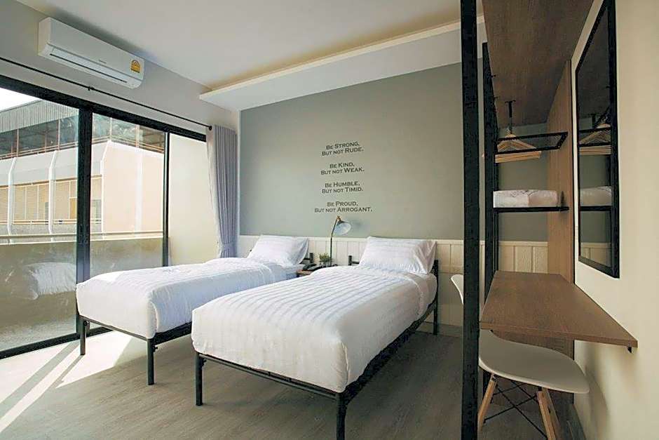 Baan Noppadol Hotel & Apartment Bangna