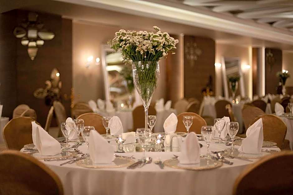 Delphin Imperial Lara