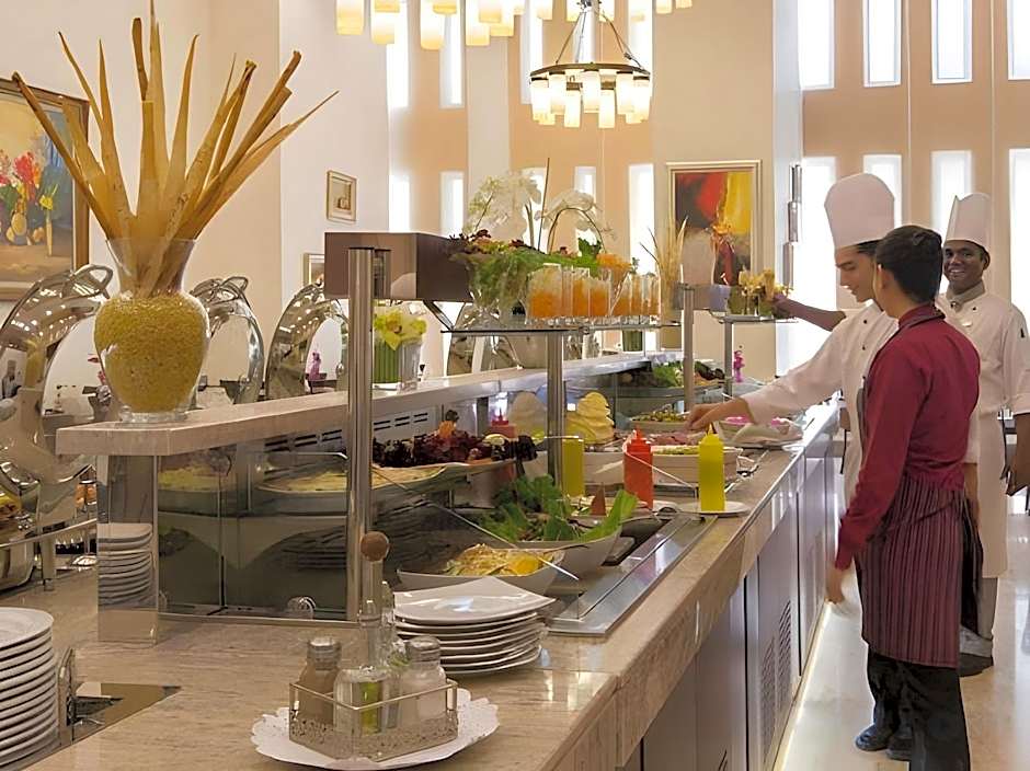 Rayan Hotel