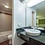 Days Inn by Wyndham Cincinnati I-71