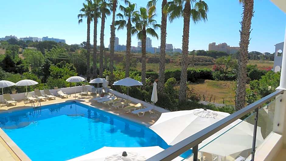 Hotel Alcaide
