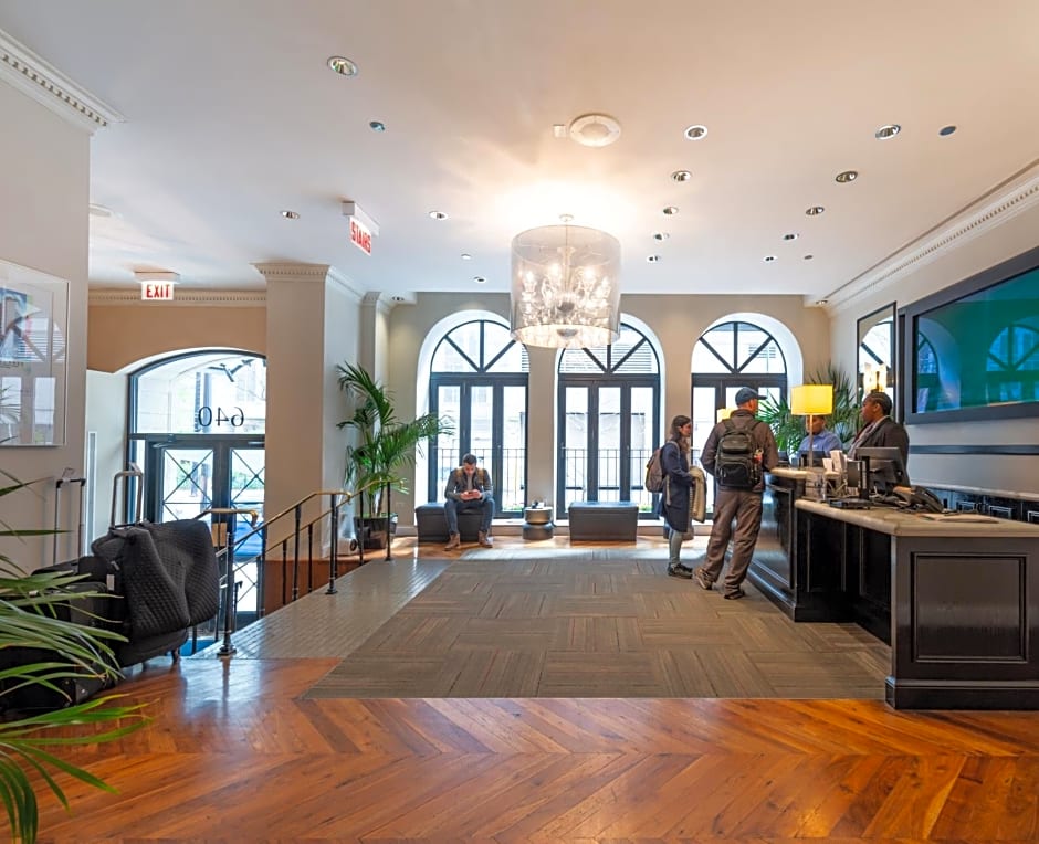 Holiday Inn Express Chicago - Magnificent Mile By IHG