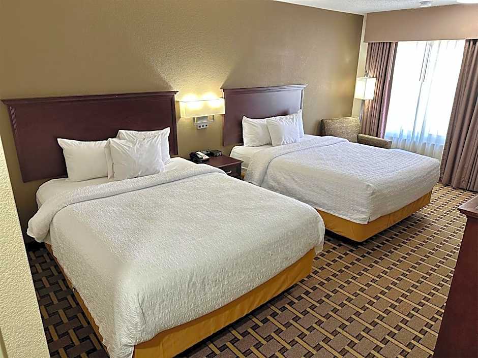 Sonesta Essential Hotels Overland Park