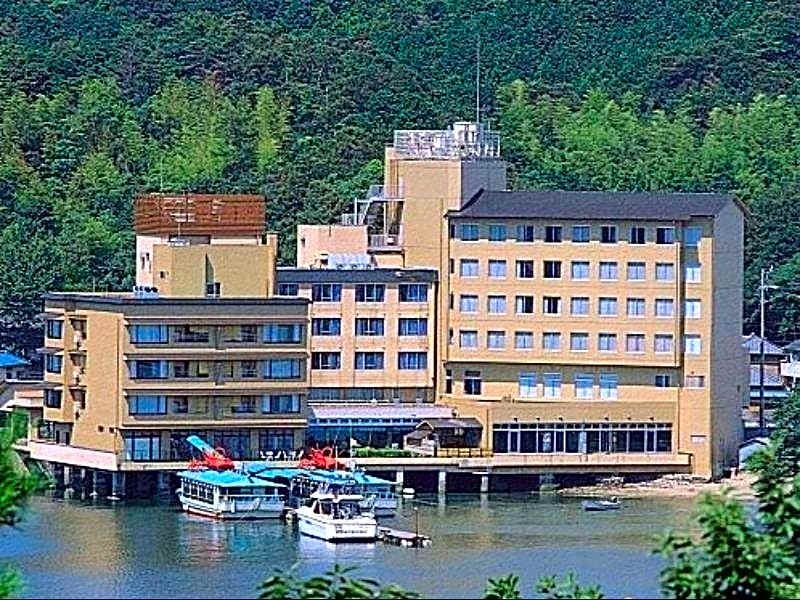 Kochoran Hotel