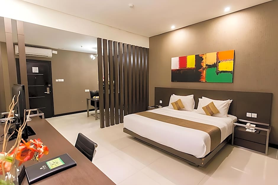 SAVANA HOTEL & CONVENTION MALANG