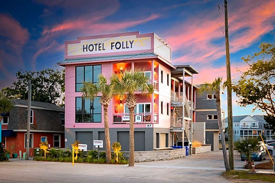 Hotel Folly with Marsh and Sunset Views