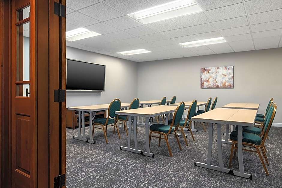 TownePlace Suites by Marriott Minot