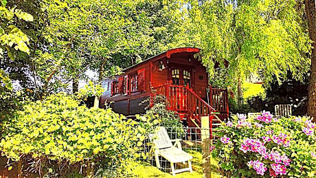 La Gypsy Caravan