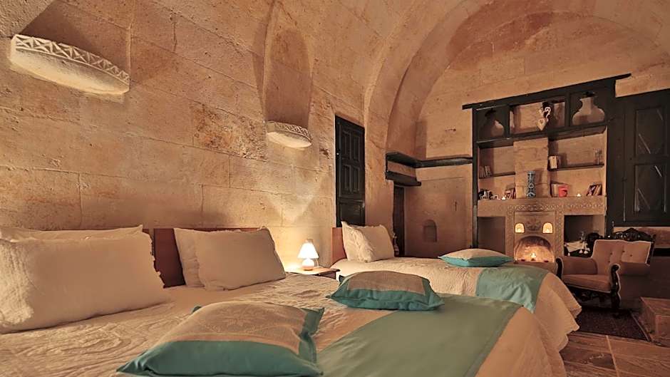 Heaven Cave House - Razziya Evi