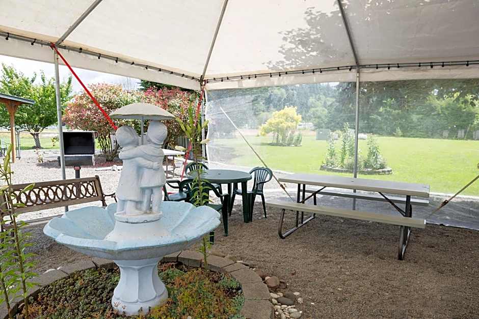 Dew Drop Inn