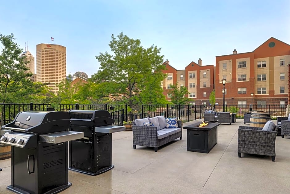 Hampton Inn Indianapolis Downtown IUPUI