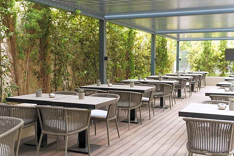 Divani Escape - Adults Only