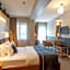 Viva La Vita Hotel