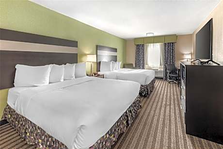 Queen Room with Two Queen Beds - Non-Smoking