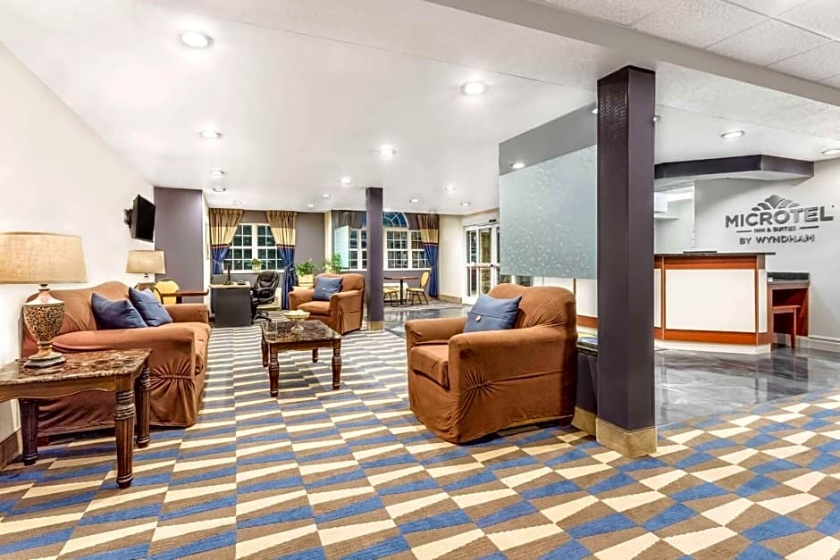 Microtel Inn & Suites By Wyndham Bremen