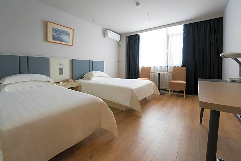 Jinjiang Inn Central Wuxi Train Station