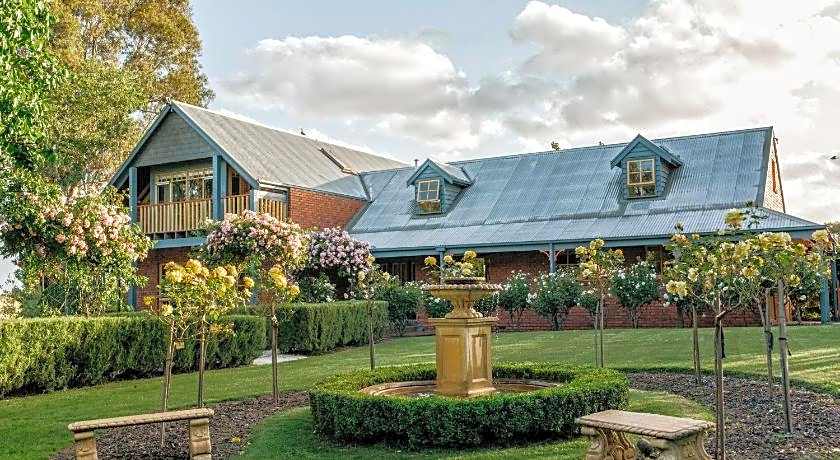 Lawson Lodge
