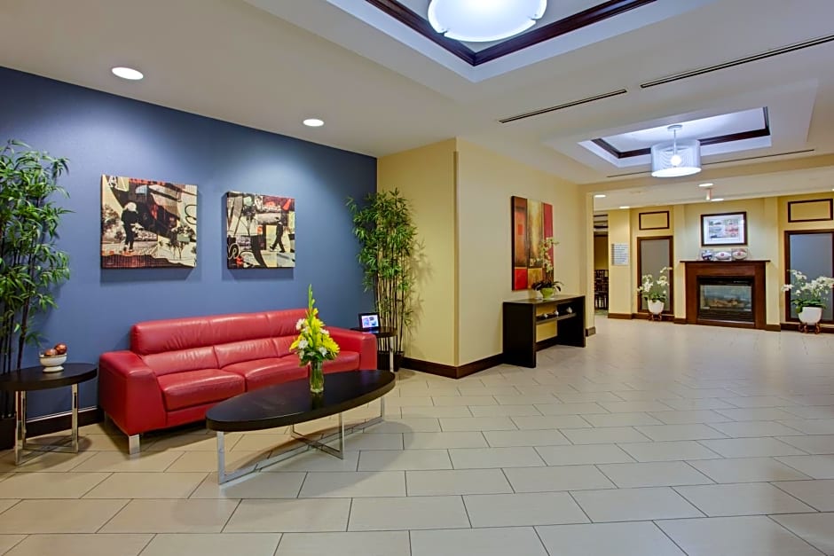 Holiday Inn Express Hotel & Suites Raleigh Sw - At Nc State