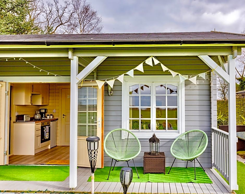 The Retreat Log Cabin