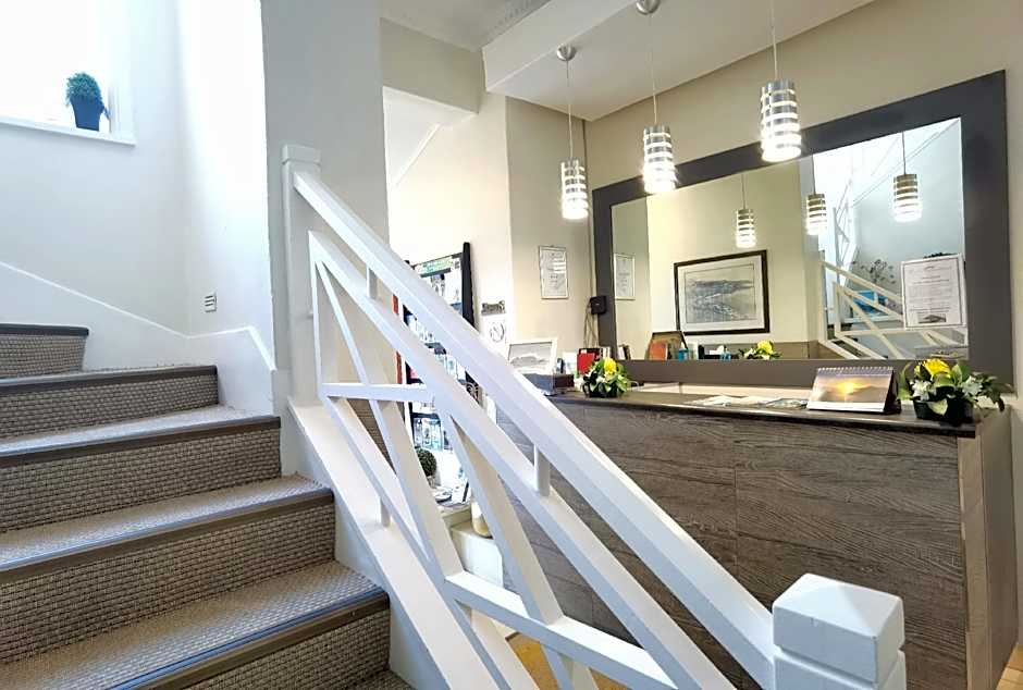 Amoris Guest House – Cape Town, CO