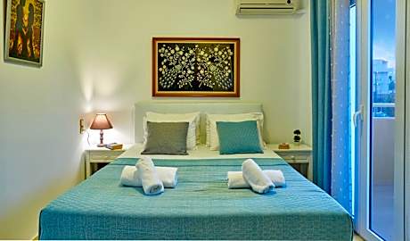 One-Bedroom Triple Apartment