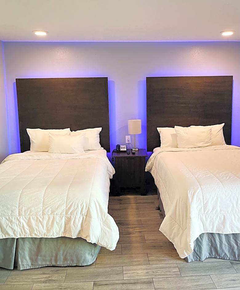 Celebration Suites At Old Town