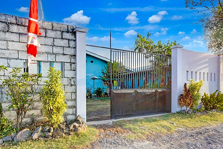 OYO Life 93017 Kost H Soeroso