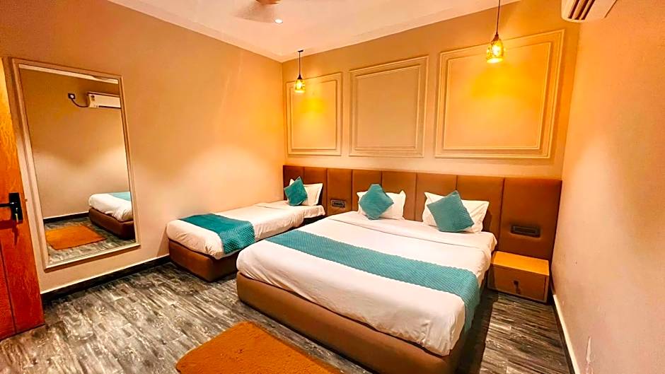 Hotel Brooklyn Suites - Near Golden Temple