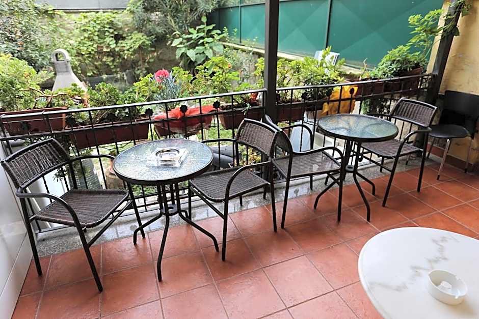 Hotel Piola