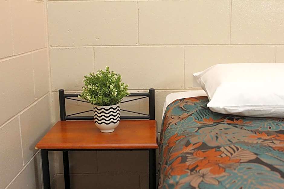 Demi View Motel