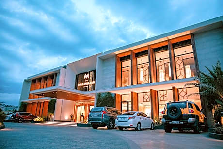 The Maximilian Hotel