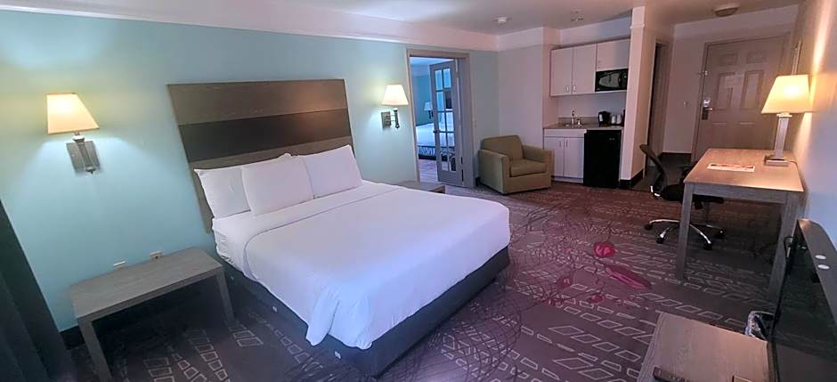Kemah Edgewater Hotel, SureStay Collection by Best Western