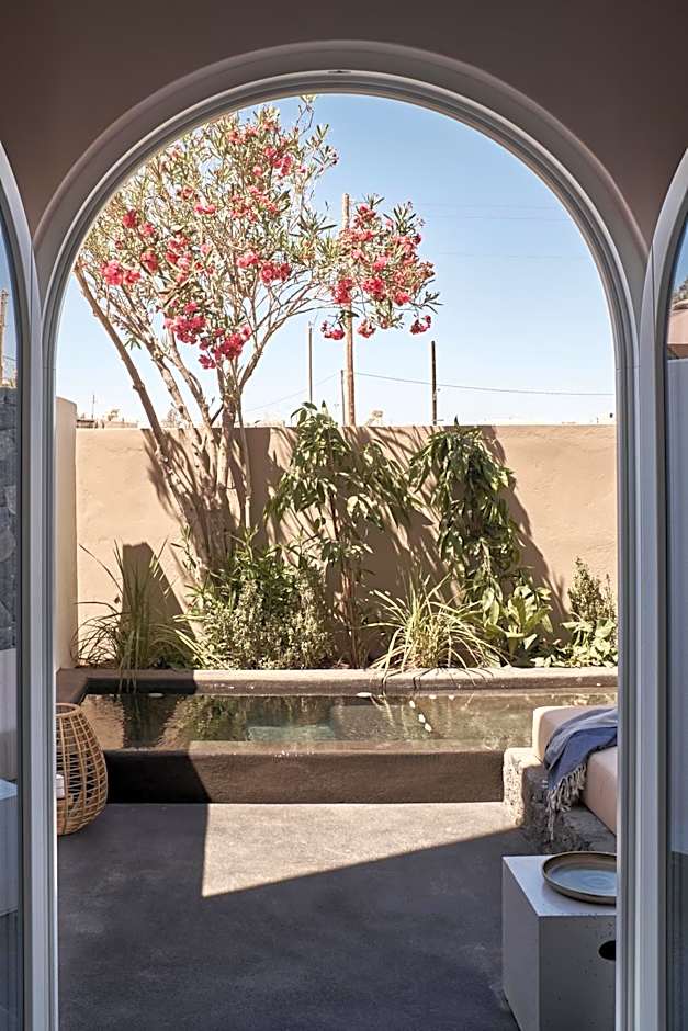 Istoria, a Member of Design Hotels