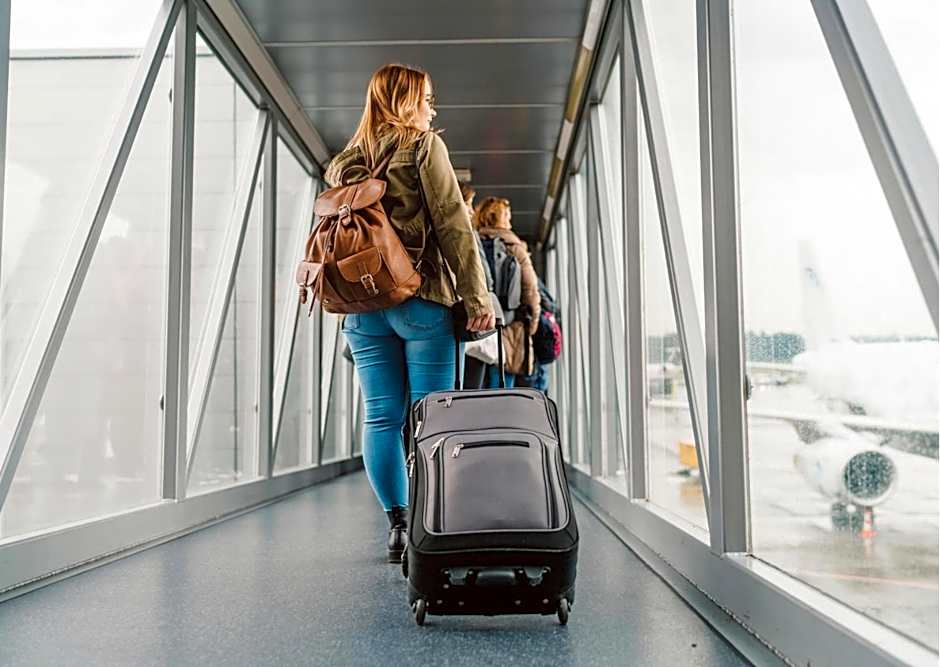 Holiday Inn Express Manchester Airport By IHG